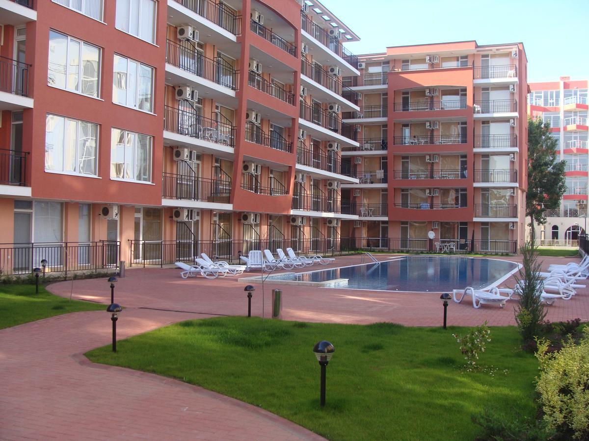 Bratanov Sunset Beach 4 Lejlighedshotel Sunny Beach Eksteriør billede
