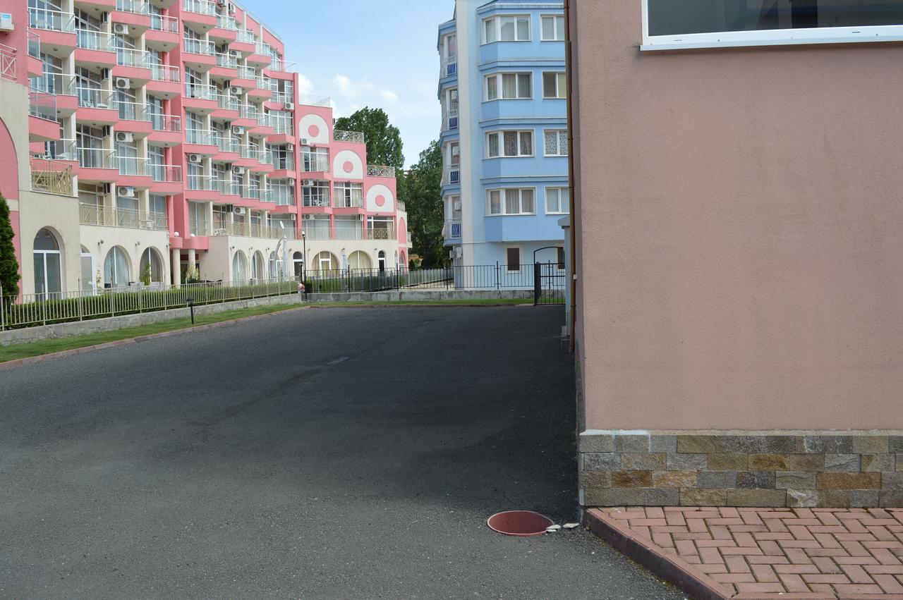 Bratanov Sunset Beach 4 Lejlighedshotel Sunny Beach Eksteriør billede